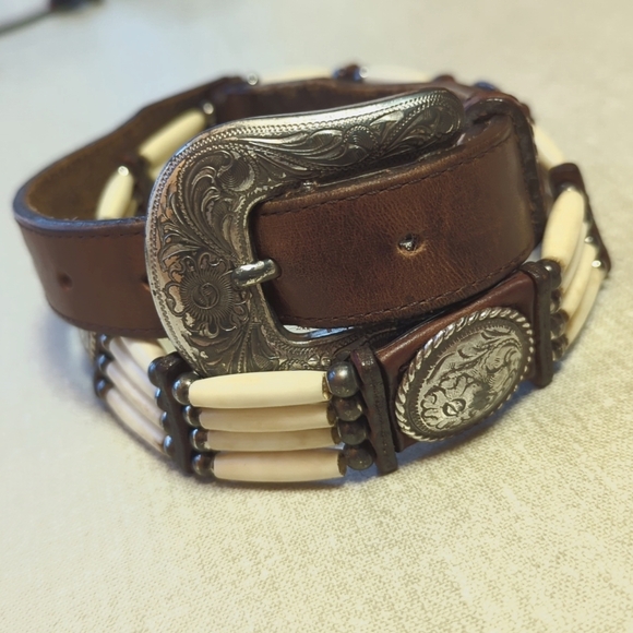 Vintage Western Wear Belt - Picture 1 of 4